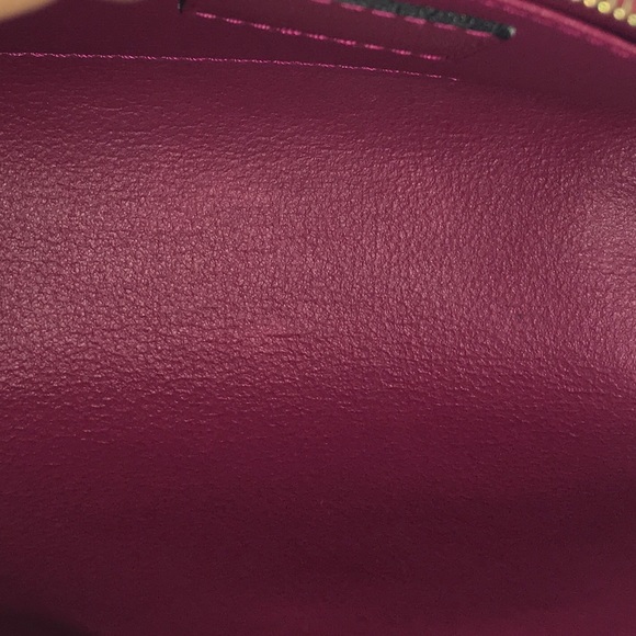 🎀FINAL PRICE🎀LV VERNIS COSMETIC POUCHETTE🎀 - Picture 8 of 8